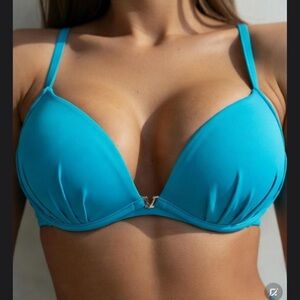 VENUS size A Turquoise super push up bikini 32 34 36 A like new
